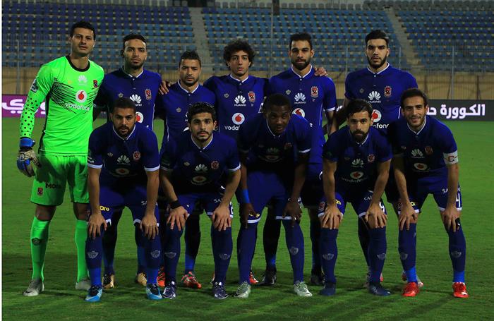 النادي الأهلي يذبح من حكام أفريقيا .. تعرف بالدليل كيف خسر النادي مباريات حاسمة بسبب التحكيم