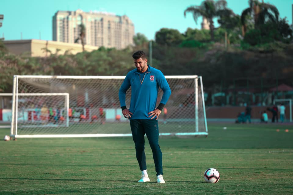 الأهلي اليوم : فايلر يطبق سياسية التدوير علي حراسة المرمي ويدفع بأكرامي