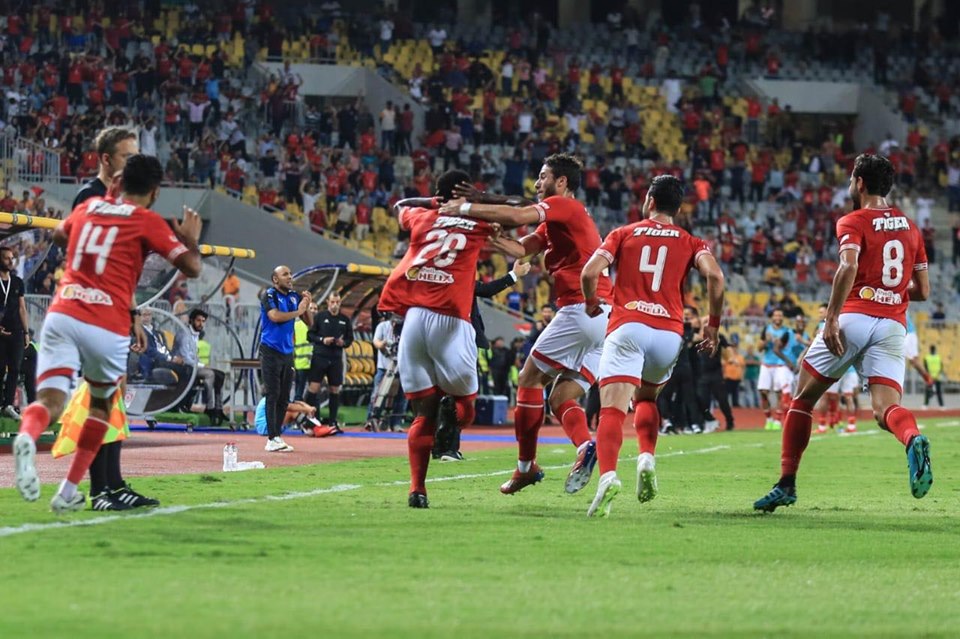 الأهلي نيوز : الأهلي يتوج بطلا للسوبر بثلاثية في الزمالك . تألق أجاي والشحات
