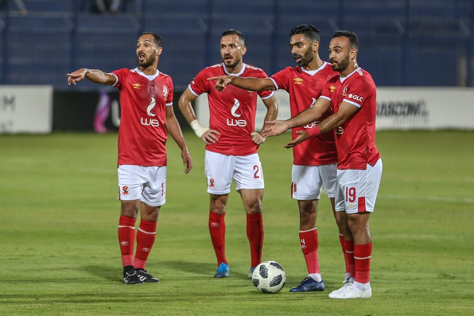 الأهلي نيوز : عاجل .. صدمة جديدة للأهلي بعد تحديد مدة غياب علي معلول بسبب الإصابة