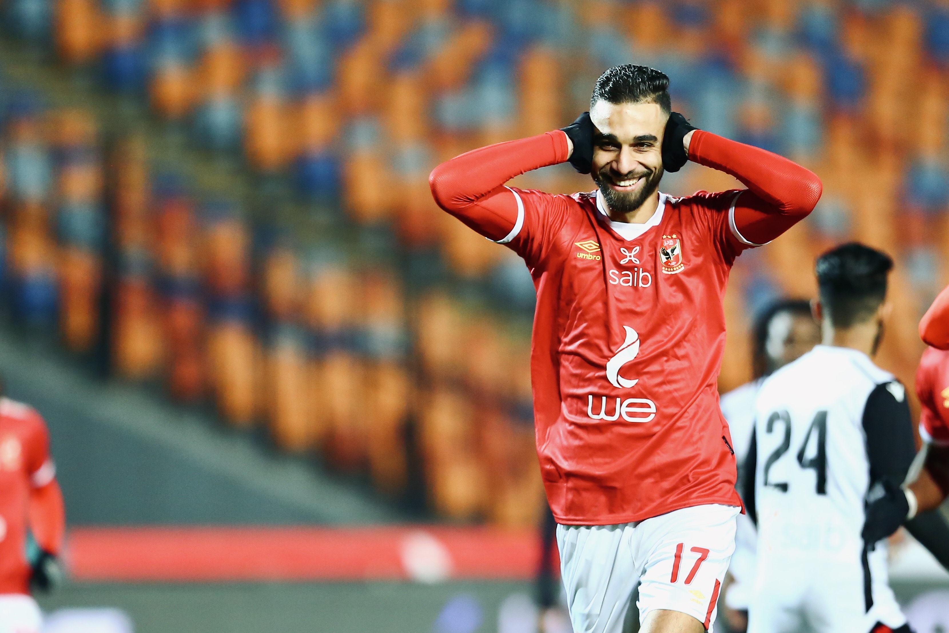 أخبار الأهلي: وكيل عمرو السولية يفجر قنبلة بشأن تجديد عقد اللاعب مع الأهلي