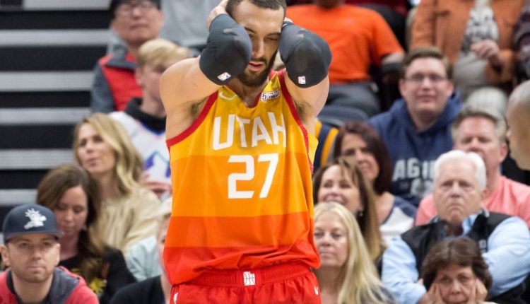 لاعب سلة تسبب بإيقاف الـNBA..يأسف لعدم تعامله بجدية مع فيروس كورونا(فيديو)
