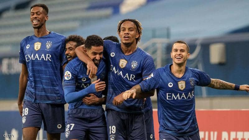 الهلال يفقد 4 من نجومه أمام العين في الدوري السعودي