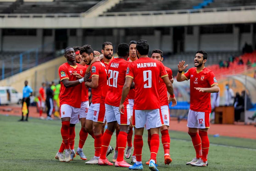 أخبار الأهلي : ثنائي الأهلي يطيران للإمارات .. الأحمر يتحرك رسميا ضد لاعب بيراميدز