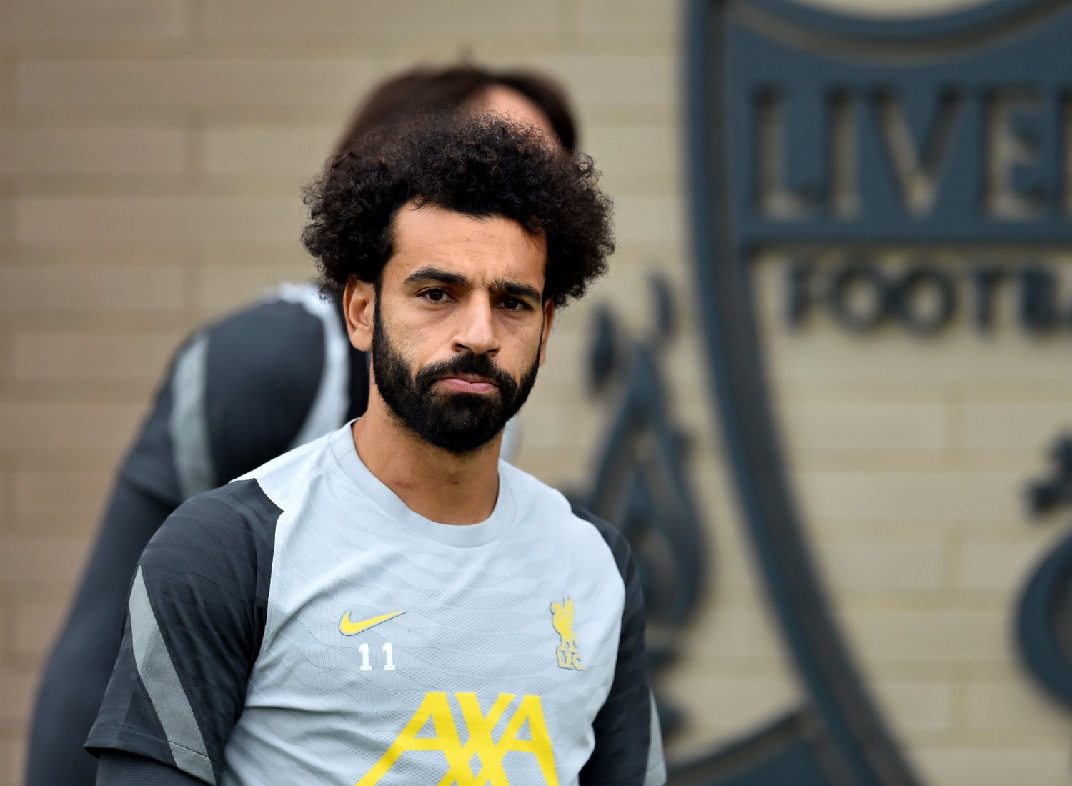 محمد صلاح .. الكشف عن بند سري في عقده مع ليفربول يمنحه الرحيل إلى إسبانيا