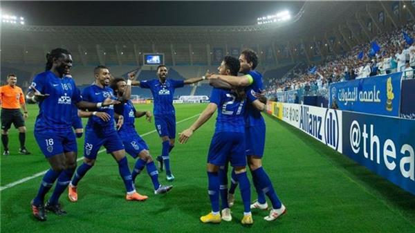 الدوري السعودي .. الأهلي يخطف فوزا صعبا.. والهلال يسقط التعاون ويرتقي للمركز الرابع