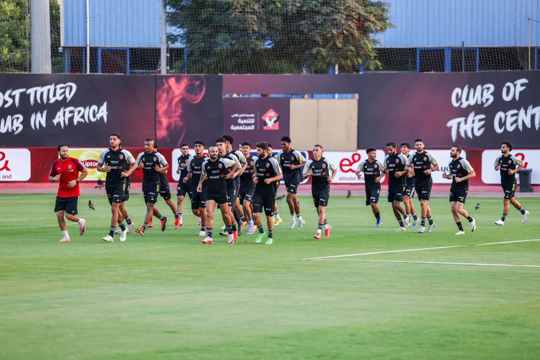 مران الأهلي| تصعيد 15 لاعبًا من الناشئين.. وقمصان يخصص تقسيمة قوية
