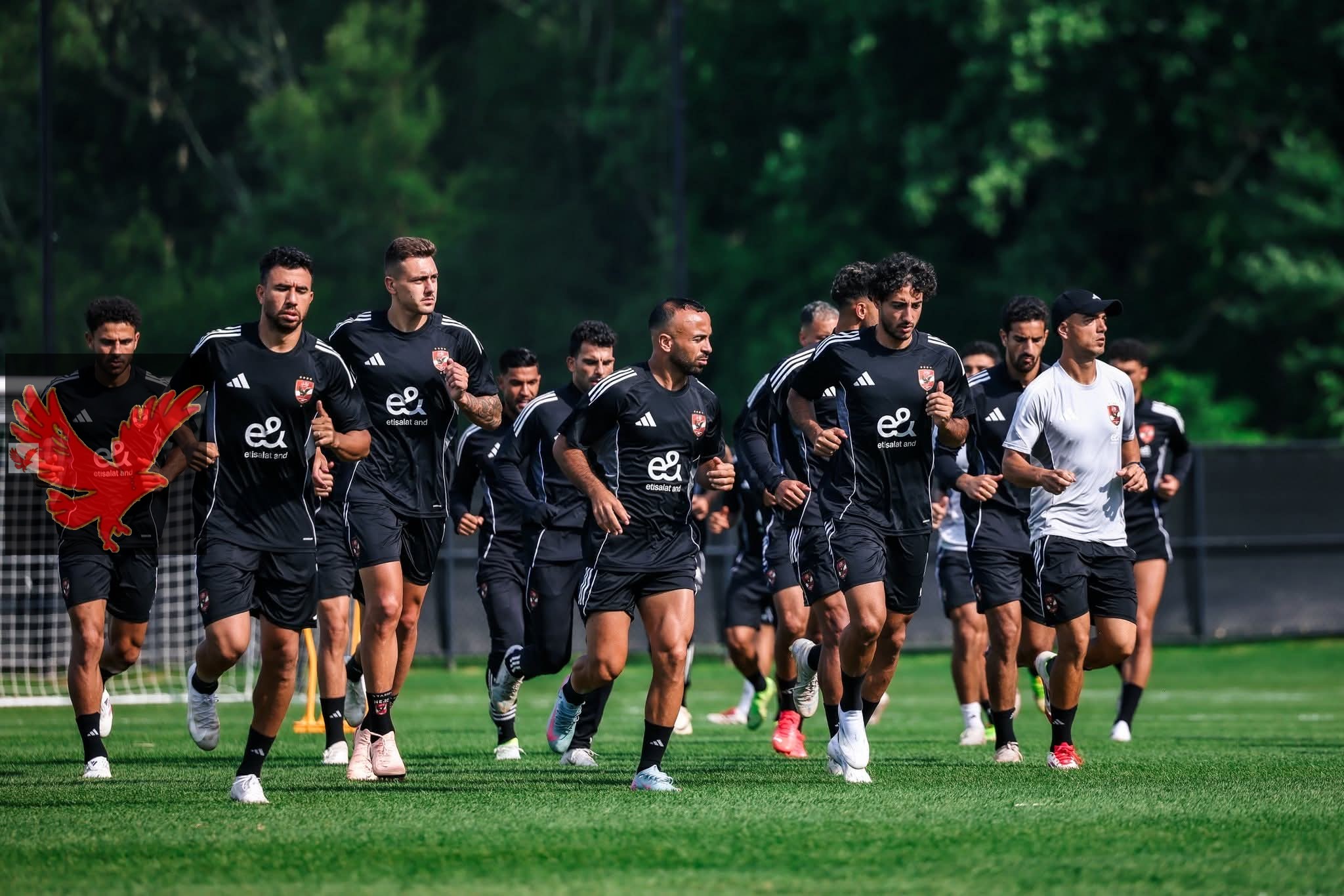 الأهلي ينهي اتفاقة مع سيراميكا لشراء مدافعه..بهذا المبلغ