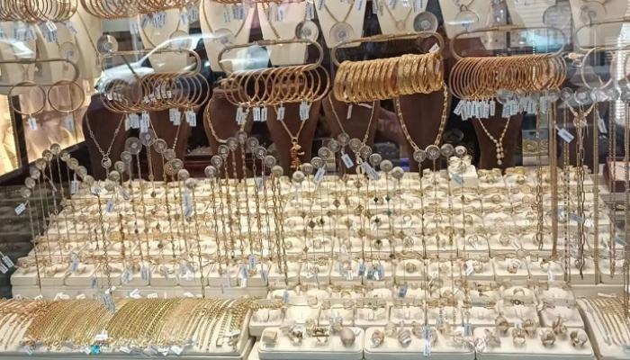 ضريبة إعادة بيع الذهب المستعمل في مصر.. «الشعبة» تكشف الحقيقة