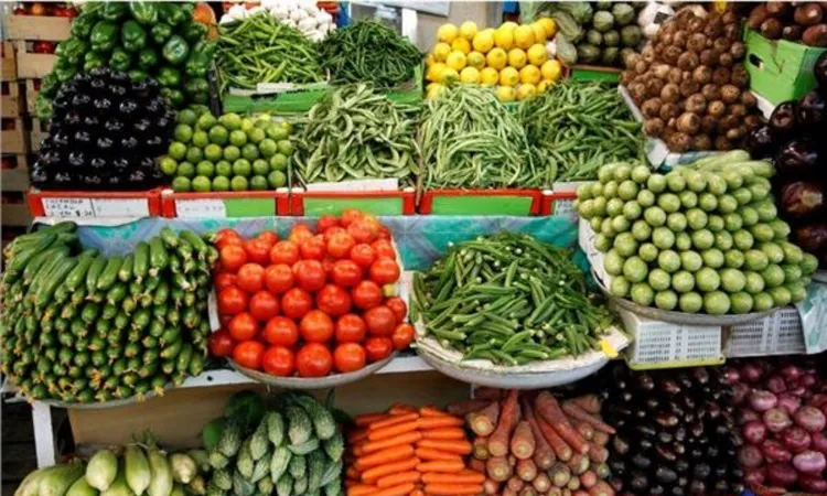 أسعار الخضراوات والفواكه بكفر الشيخ اليوم.. الطماطم ب7 جنيه