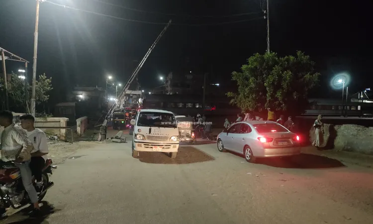 بطولة وفداء.. عامل مزلقان للسكة الحديد ببني سويف ينقذ حياة شاب من الموت المحقق تحت قضبان قطار