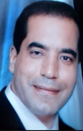 عبد الناصر.. من جلد الذات إلى دفن الذاكرة.. !!
